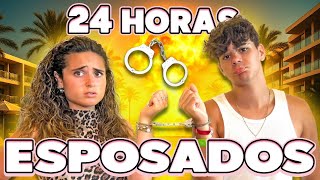 🔗 24 HORAS ESPOSADA A MI NOVIO en un RESORT de lujo 😵‍💫 ¿Sobreviviremos? 💜 El Mundo de Clodett
