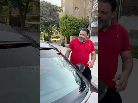 بيحدف العربيات بالطماطم