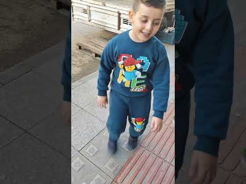 مسكنا زكريا عم يسرق برتقال 🍊 دينيز انزعج وعلمو الصح😱