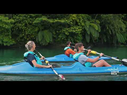 Essential Costa Rica: Kayaking Adventures