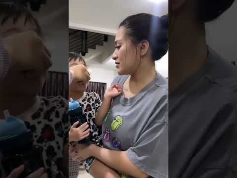 ADZAM DI GENDONG BUNDA