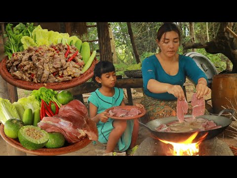 Beef with fresh vegetable recipe- Mother cooking beef tasty delicious for dinner
