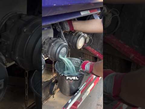 Why He Scoops Fuel Out of a Tanker 😮