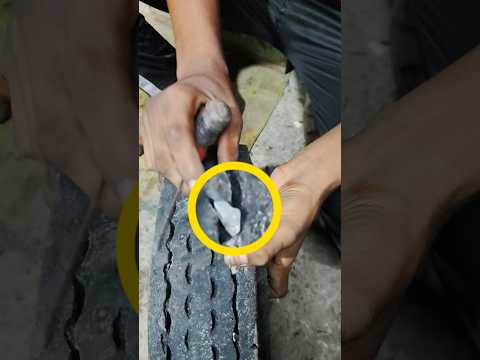 "Auto tubeless puncture repair" #viralshort #automobile #tyer #auto #tubelessrepairing