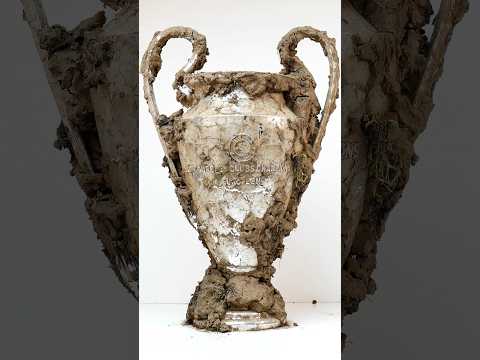 Cleaning The Dirtiest Champions League Trophy!