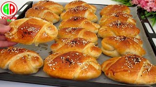 Bu yepyeni bir poğaça pişirme yöntemi 👌  Bu yöntemi çok az Kişi biliyor 😋 dışı çıtır içi yumuşacık..