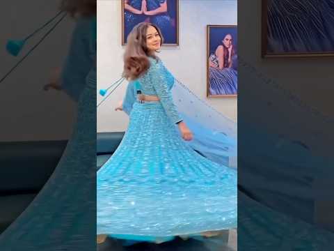 Which lehenga will you wear in your best friend's wedding #lehenga #short
