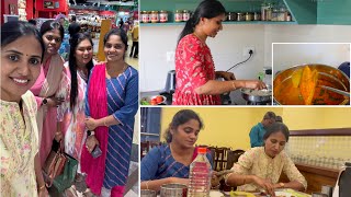 மறுபடியும் சென்னை...| Varuthu Aracha Meen Kuzhambu| Met Abi Akka & my Friends| Vennila Veedu Vlogs