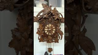 Wood Plate Cuckoo