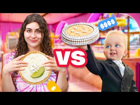 CHEAP cookies vs. EXPENSIVE cookies...ONE YEAR OLD JUDGES 🍪🥇