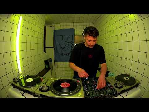 CONCRETEBERLIN – Jeffrey aka DJ Saunameister | HÖR – April 15 / 2024