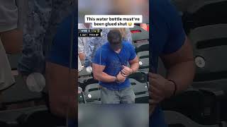 This water bottle must’ve been glued shut 😂 #mlb #baseball #gym