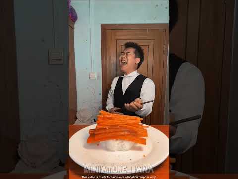 मिर्ची 🌶 वाले नूडल्स 🍗 खाकर रामू Ko हो गया मिर्ची से Pyar ❤ || #shorts #trending #viralvideo