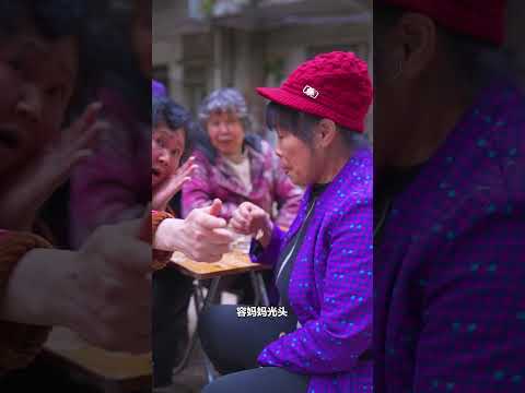 Mother vs Son:Genius son made his mother bald and then sneaked off to go online. #funny