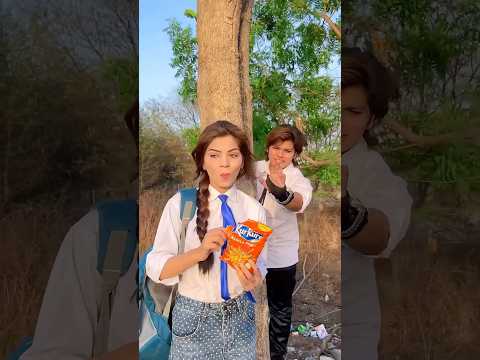 😳School friends or kurkura🤣🤣||vishvi 04||#trending #funny #shorts #youtubeshorts