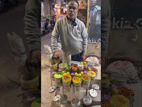 Jhalmuri Making In Delhi Street Food #shorts #streetfood