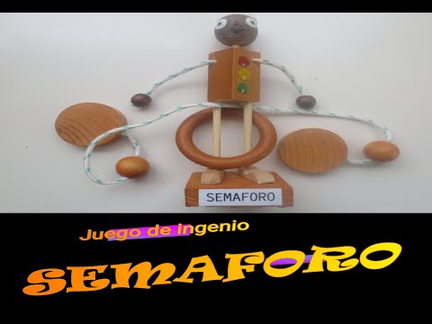 Juego de ingenio Semáforo, muñeco de madera