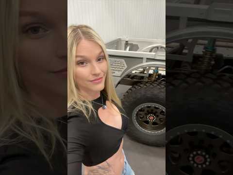 A Kaiser M715 Jeep with a Hellcat?!