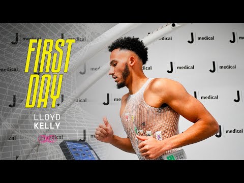 Lloyd Kelly's First Day at Juventus | Behind the scenes