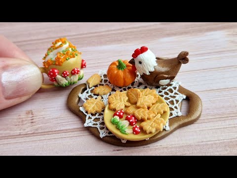 Miniature tray with autumn goodies🤎🍂🍁🐓Polymer clay