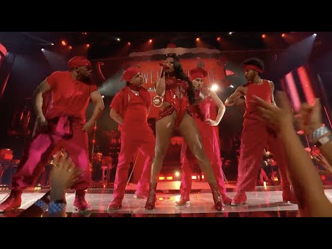Megan Thee Stallion - Megan's Piano & Sweetest Pie [2022 iHeartRadio Music Awards]