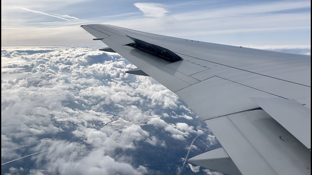 Посадка редкого Boeing 767-200 в Москве