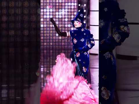 "She reveals too quickly." #dragrace #shorts