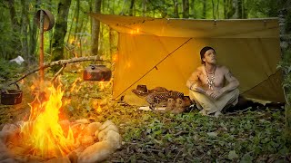 Seul en forêt pour fuir la société ... | BIVOUAC BUSHCRAFT 