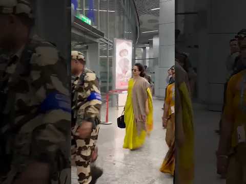 Wait for Kangana Ranautโs Stunning Ramp Walk! ๐โจ #shorts