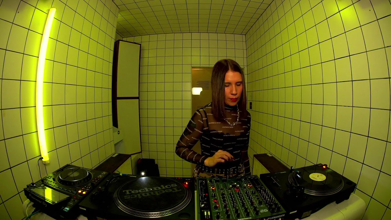 Erika Halliday | HÖR – July 28 / 2025