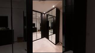 MIRRORED WARDROBES