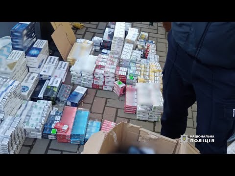 Вилучили безакцизний товар на майже 160 тисяч гривень: поліцейські Дніпра продовжують боротьбу з незаконним обігом нелегальної продукції