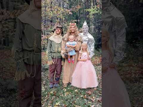 The full circle moment at the endโฆ our granddaughter in her auntieโs Dorothy costume ๐ฆ๐๐ธ๐ผ๐๐