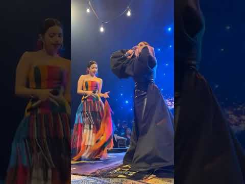papá de #angelaaguilar feliz al ver a su hija triunfar 😍