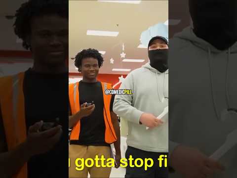 don’t let the job fool you 😂 #kaneljoseph #kaneljosephshorts #prank #comedy #funny
