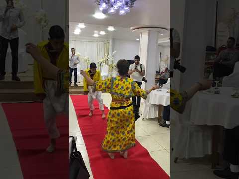 danse kabyle mariage 2025 #kabyle #dance #tiziouzou #kabylie #kabyle_girl #mariage #الجزائر #dz