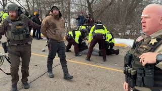 Mass Arrests, Clashes After Unlawful Assembly Declared at Minneapolis Whipple Building