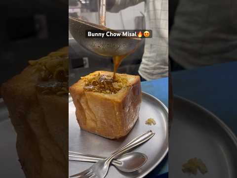 Pune’s Bunny Chow Misal😍🔥 | #shortsviral