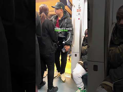 This guy fights pickpockets on instinct but that's very professional