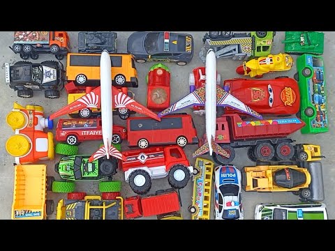 Mobil Mainan, Dump Truk, Kereta Api, Mobil Polisi, Bus Tayo, Excavator, Pesawat, Ambulan, Mobil Jeep