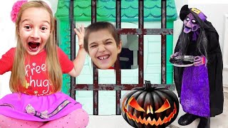 Kids and mysteriousvadventures on Halloween