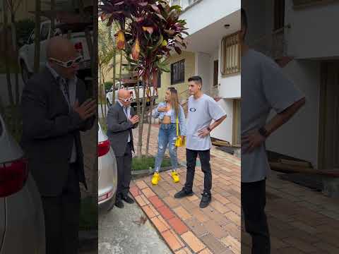 Resultó ser interesada 😳😏😅