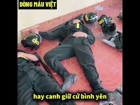 Kỹ Năng Ngủ Của Bộ Đội Và Công An - Khiến Ai Cũng Nghẹn Lòng
