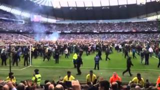 Man City pitch invasion final whistle