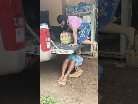 เอาของลงรถอิหยังล่ะๆ #ตลกขำๆ #funny #ขำขันเฮฮา