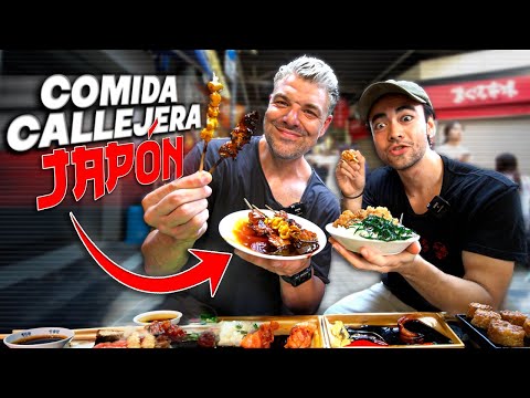 PROBANDO COMIDA CALLEJERA EN JAPÓN con un JAPONÉS *TIENEN CROQUETAS DE WAGYU Y...* 🇯🇵