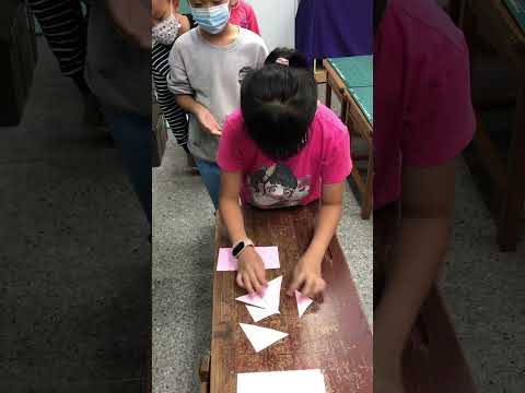 三年級寶貝的數學學習遊戲《面積拼裝接力遊戲》 - YouTube