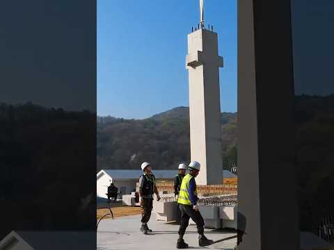 Uma Casa de Concreto é Construída em Poucos Dias!