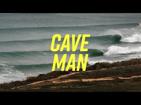 SURFING BIG PERFECT CAVE | VON FROTH