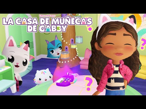 ¡Jugamos a las escondidas en el juego oficial de La casa de muñecas de Gabby en ROBLOX!
